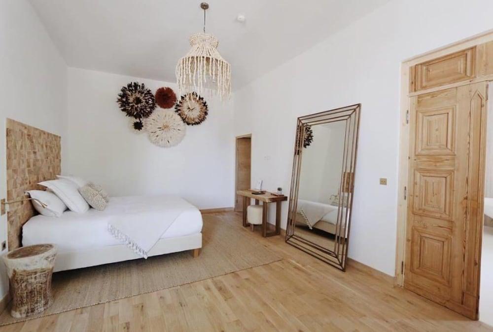 Hotel Le Saint Remy & Spa Zewnętrze zdjęcie